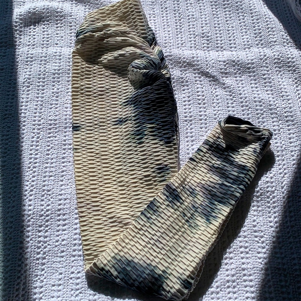 Scrunchy Leggings